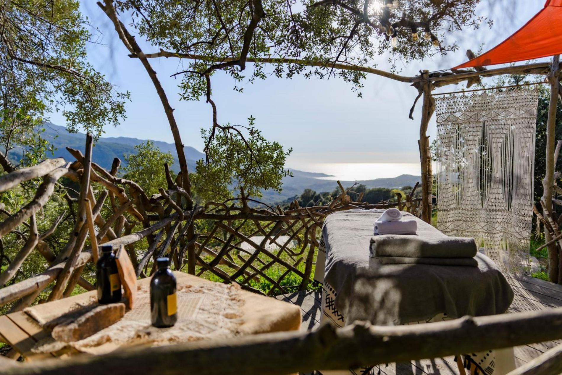 Terre de Maquis, maison d'hôtes vue mer Corse Sari-D'orcino Extérieur photo