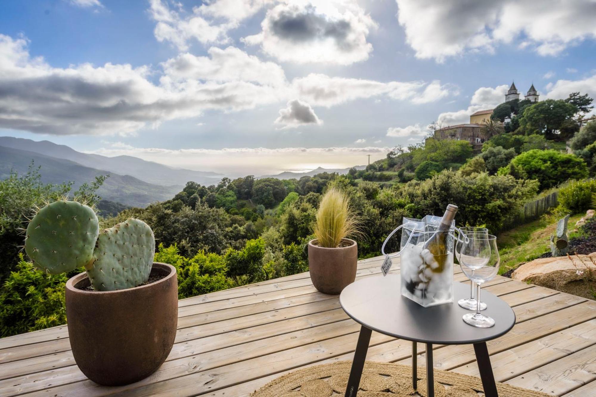 Terre de Maquis, maison d'hôtes vue mer Corse Sari-D'orcino Extérieur photo